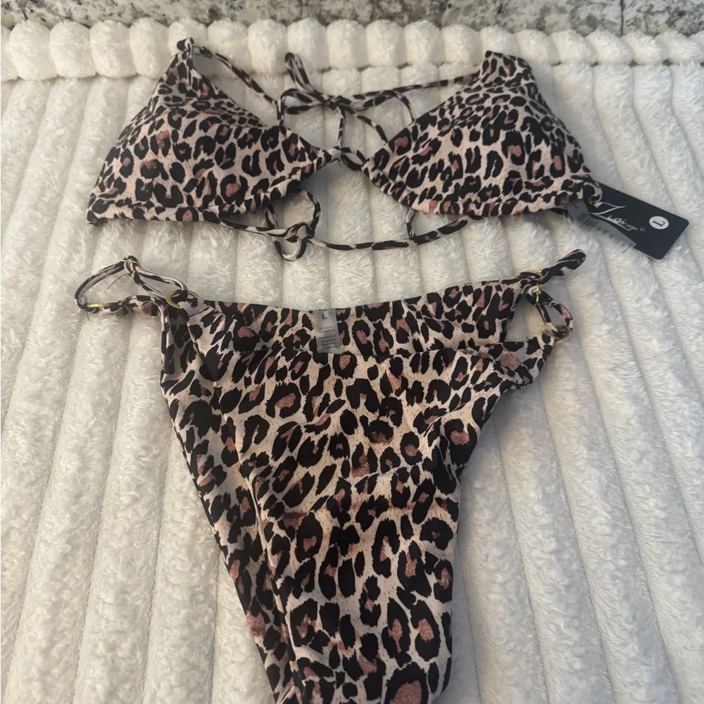 Leopard Print Bikini Set - Picture 3 of 4